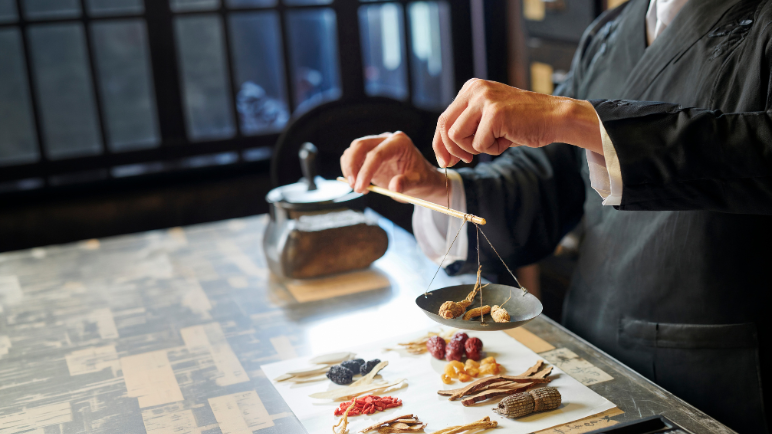 Tong Ren Tang Healthcare Launches IPO Patrons Serves as Joint Bookrunner and Joint Lead Manager - 百惠证券